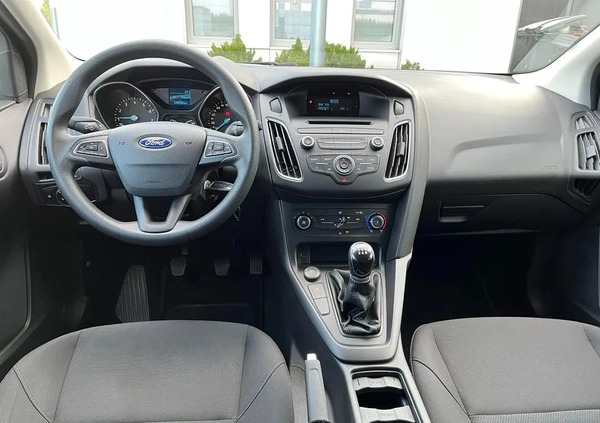 Ford Focus cena 26990 przebieg: 138000, rok produkcji 2015 z Żary małe 121